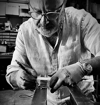 Hand finishing