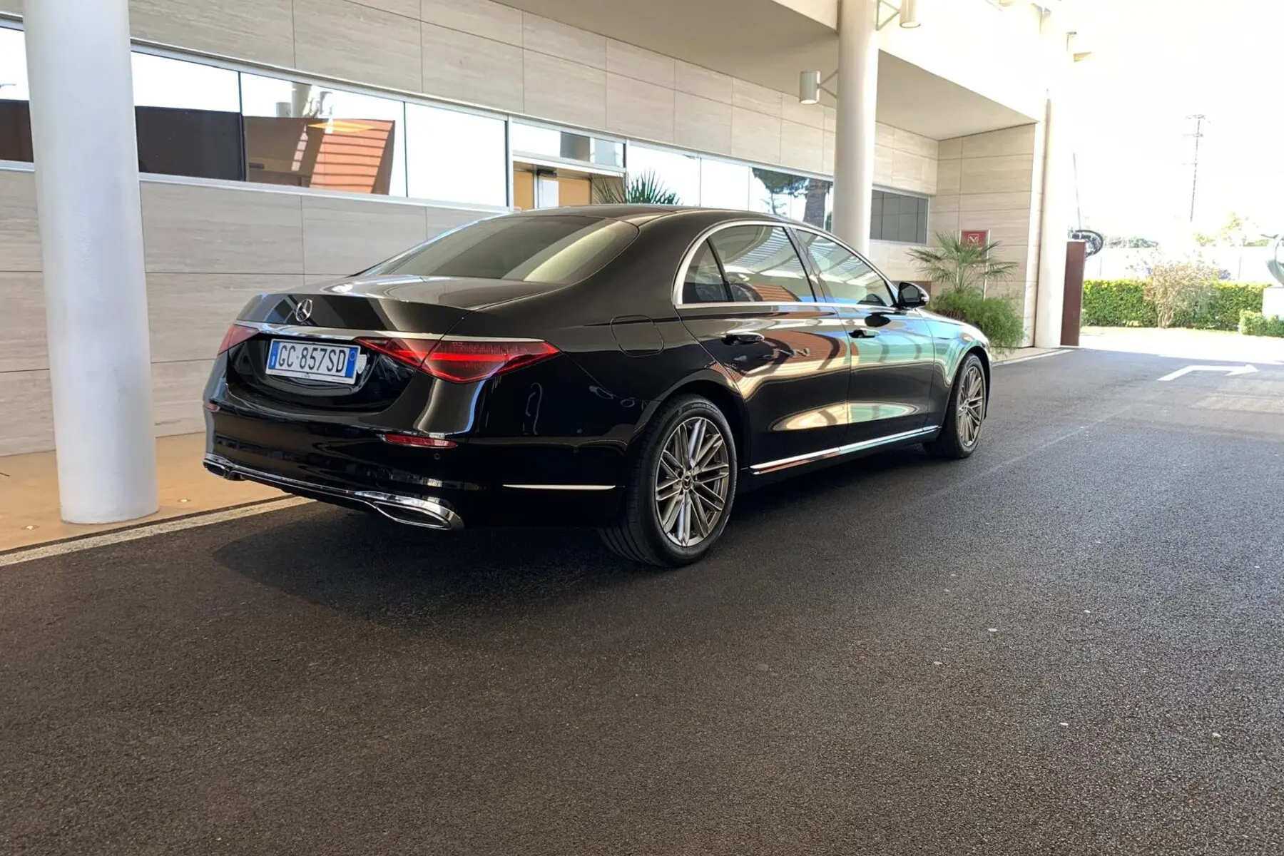 Mercedes-Benz prepared for an airport transfer in Rome